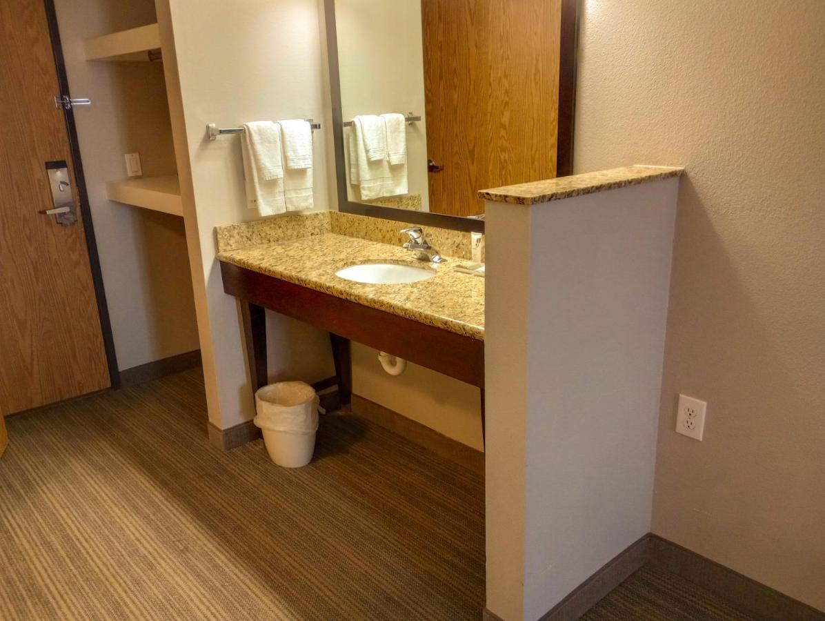 Country Inn & Suites By Radisson, Portland International Airport, Or Экстерьер фото