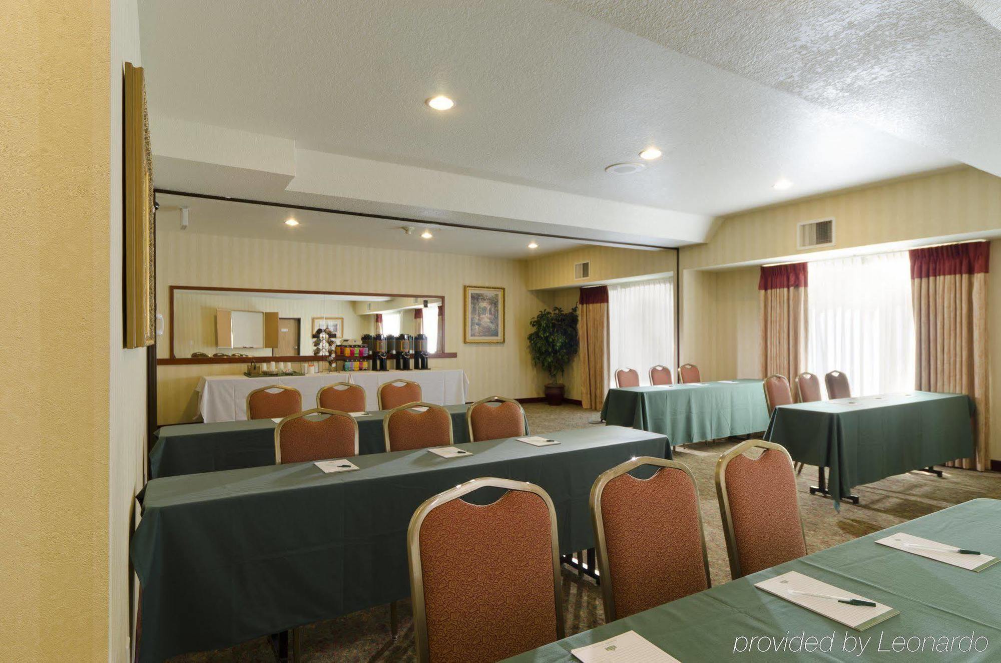 Country Inn & Suites By Radisson, Portland International Airport, Or Экстерьер фото