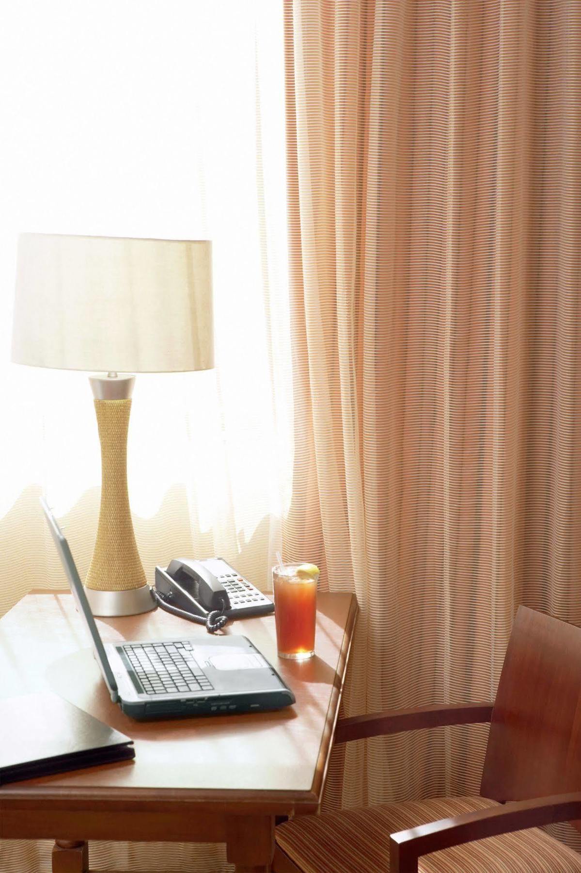 Country Inn & Suites By Radisson, Portland International Airport, Or Экстерьер фото